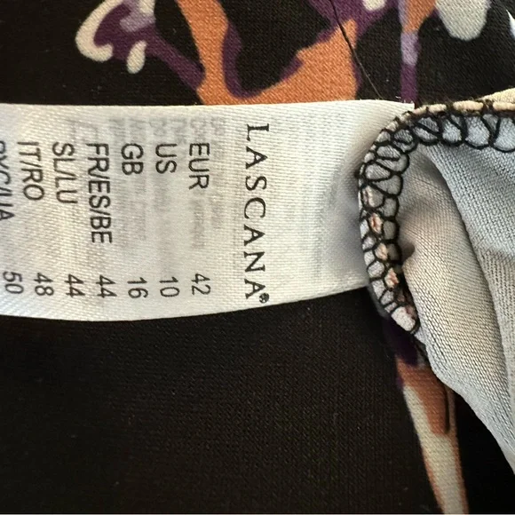 Lasca a Black Knit Maxi Sundress with Flutter Cap Sleeves and Scoop Neck. - Picture 4 of 4